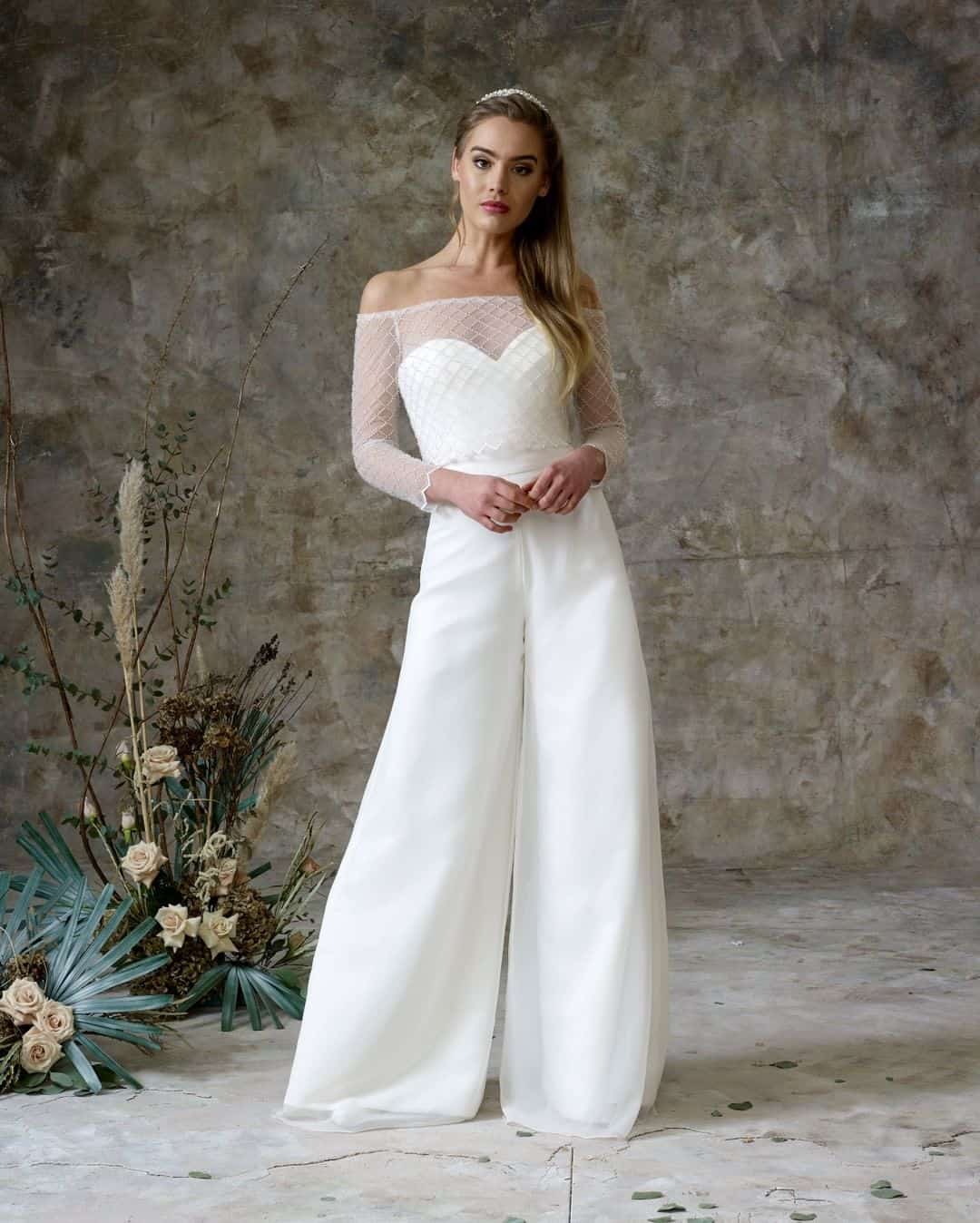 February 2020 - Winter wedding dress