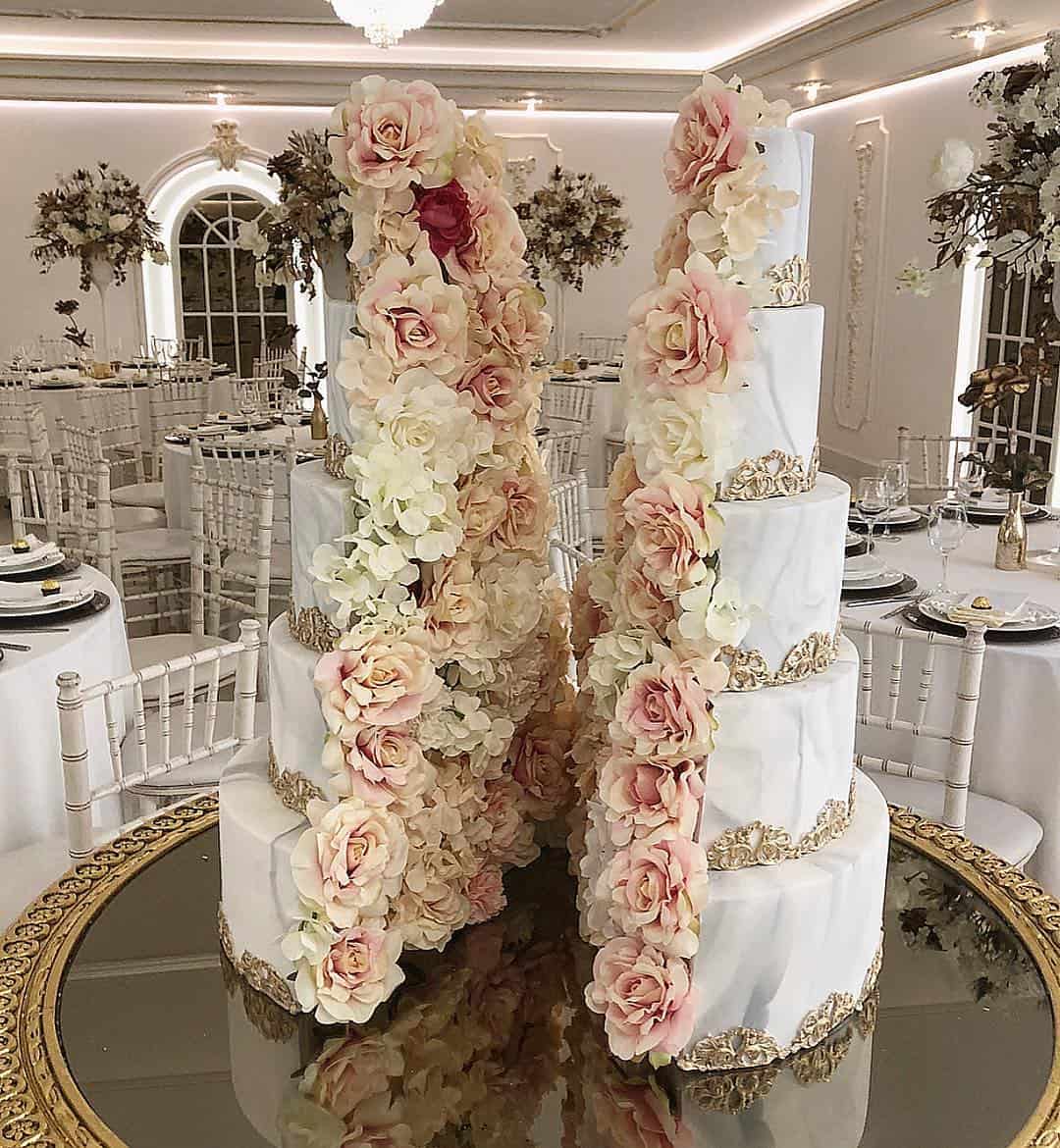 Unusual Wedding Cakes