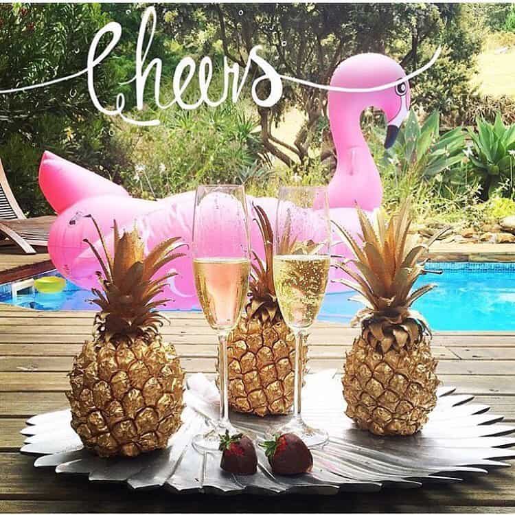 How to arrange Bachelorette Pool Party?