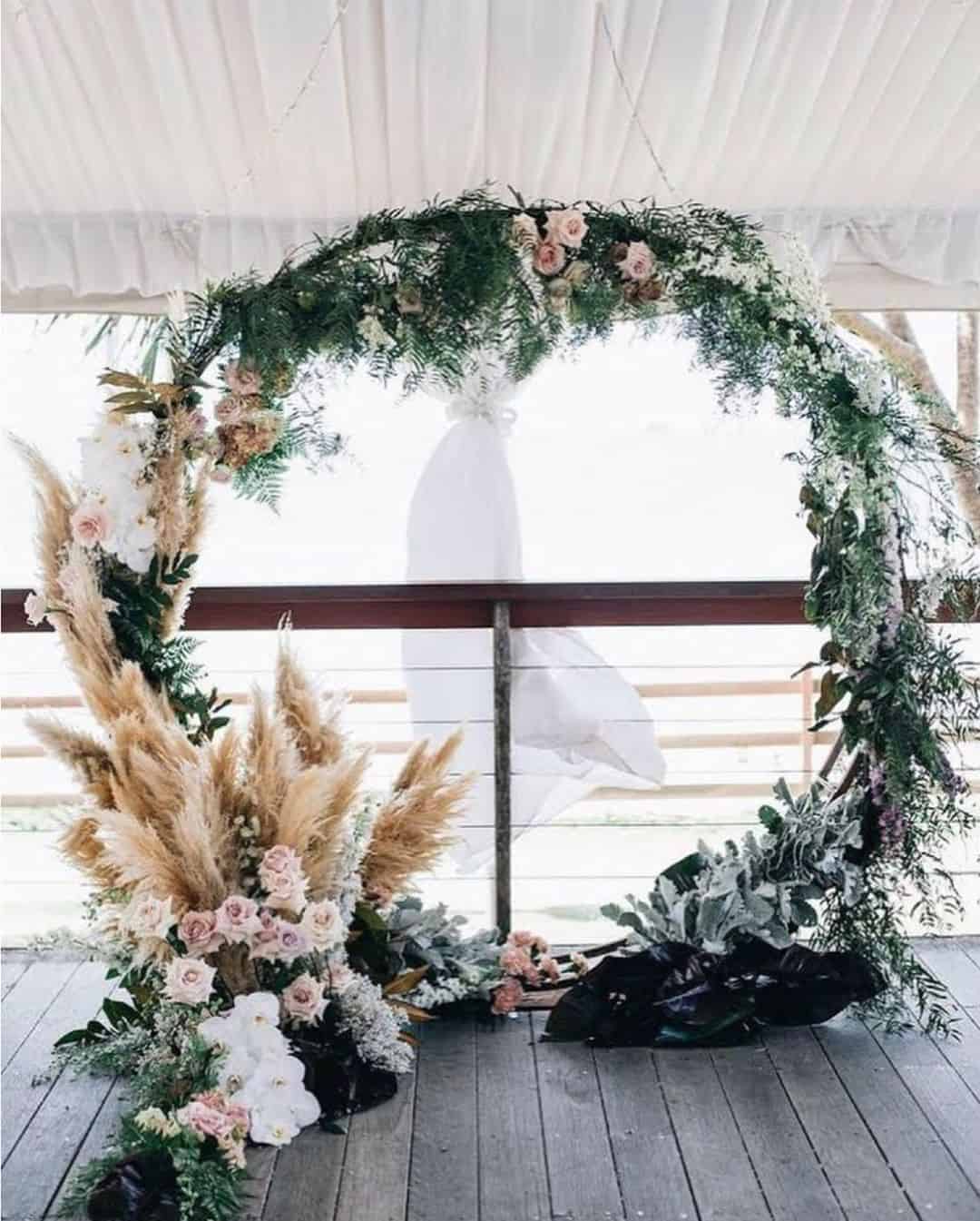 round wedding arch ideas