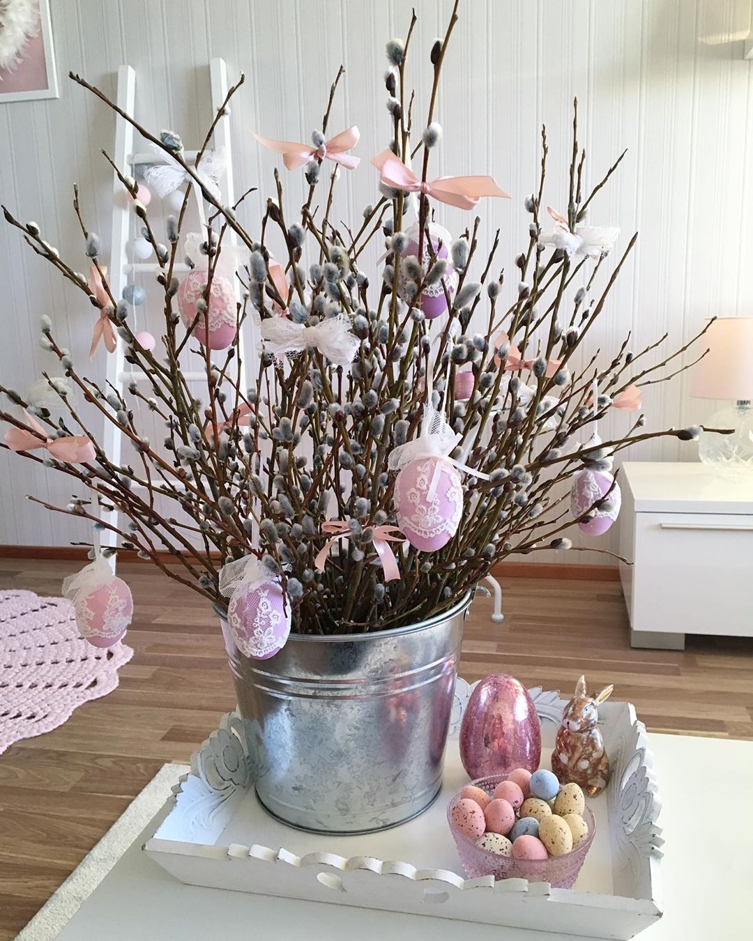 How to organize Easter Gender reveal party / bestfamilyparty.com